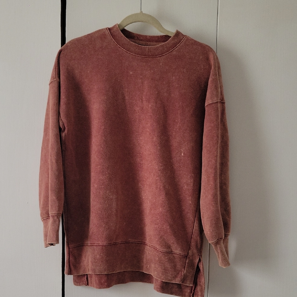 SO Women Washed Rust Crewneck Sweater